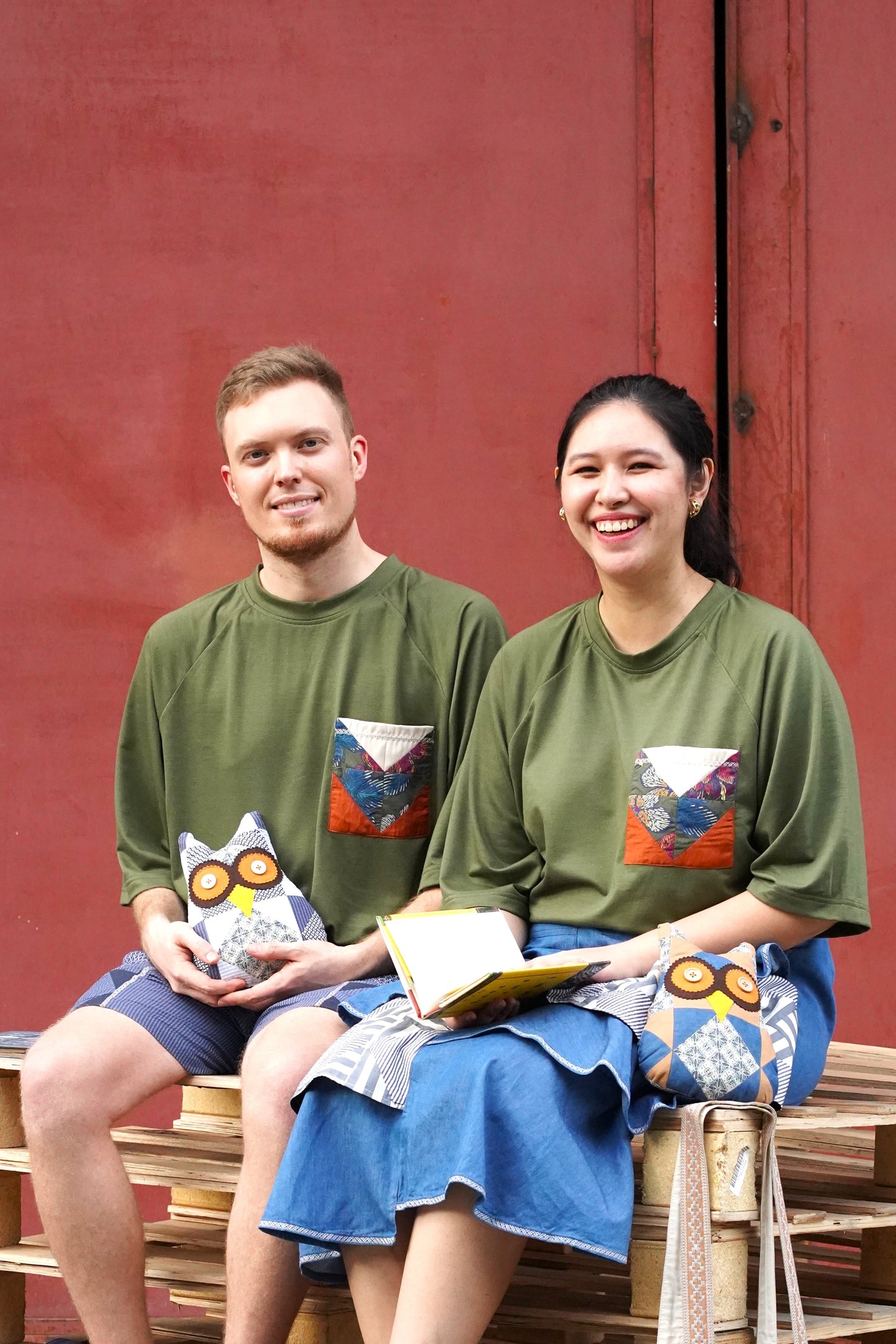 Kislap Raglan Sleeve Shirt