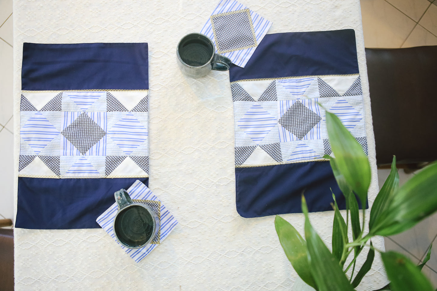 Alon Placemat and Coaster (Set of 4 Pairs)