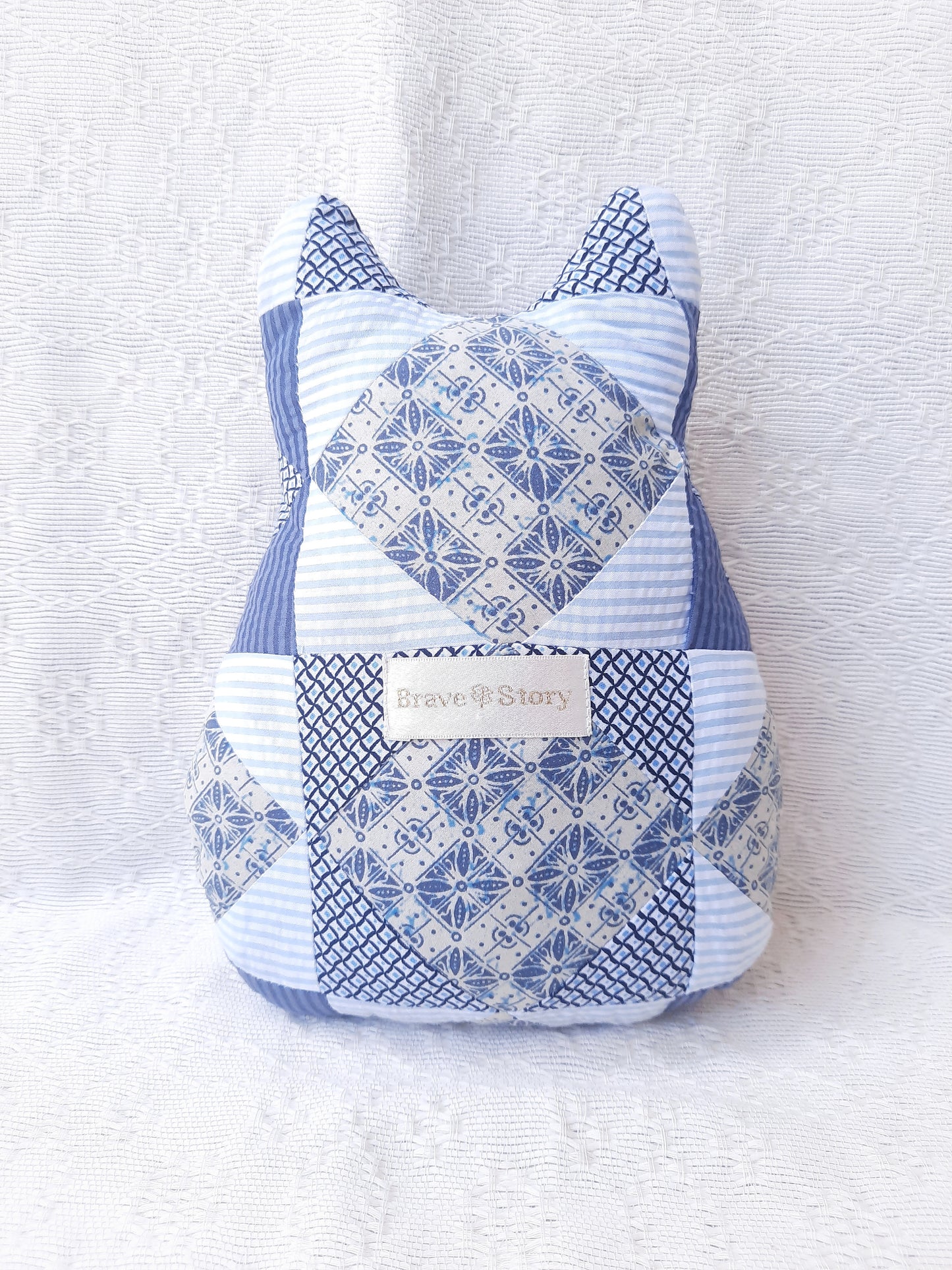 Kuwago Patchwork Owl in White