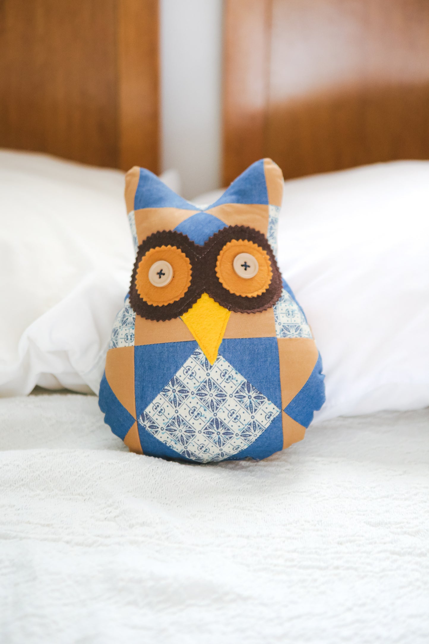 Kuwago Patchwork Owl in Brown