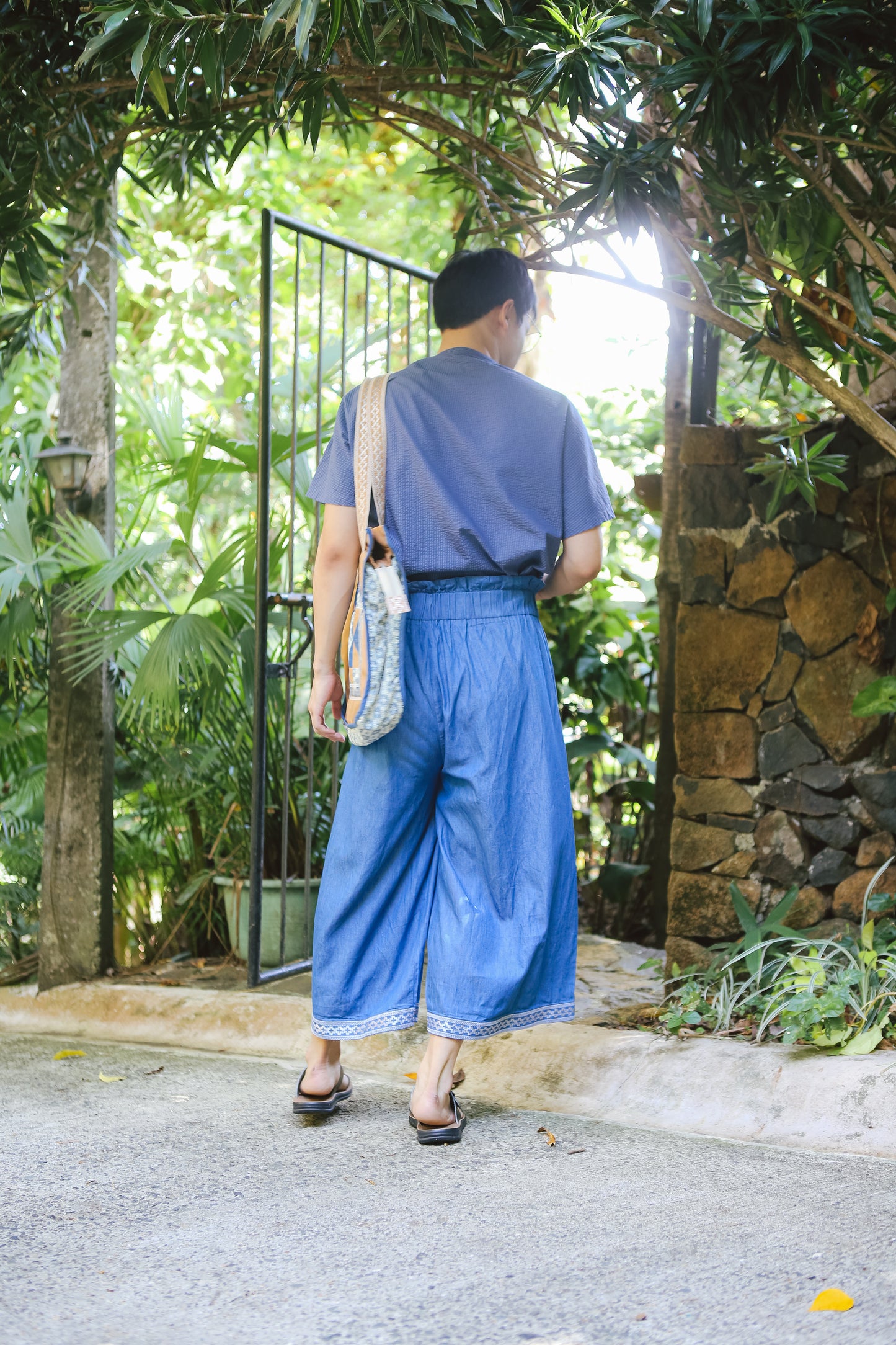 Alapaap Embroidered Culottes in Blue